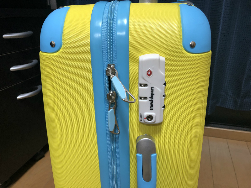 タイ旅行の準備④　先日注文したスーツケースが届きました。